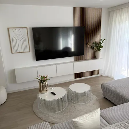 Zentral Mit Garten Fuer Bis Zu 6 Personen