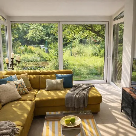 Zentral Mit Gartentraum 3 Schlafzimmer 8 Personen 公寓 *