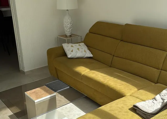 公寓 Zentral Mit Garten Fuer Bis Zu 6 Personen *